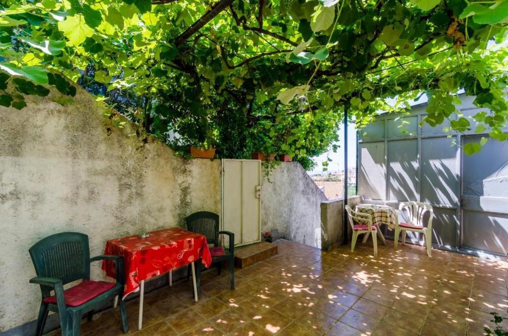 Guest House Mara Дубровник Екстериор снимка