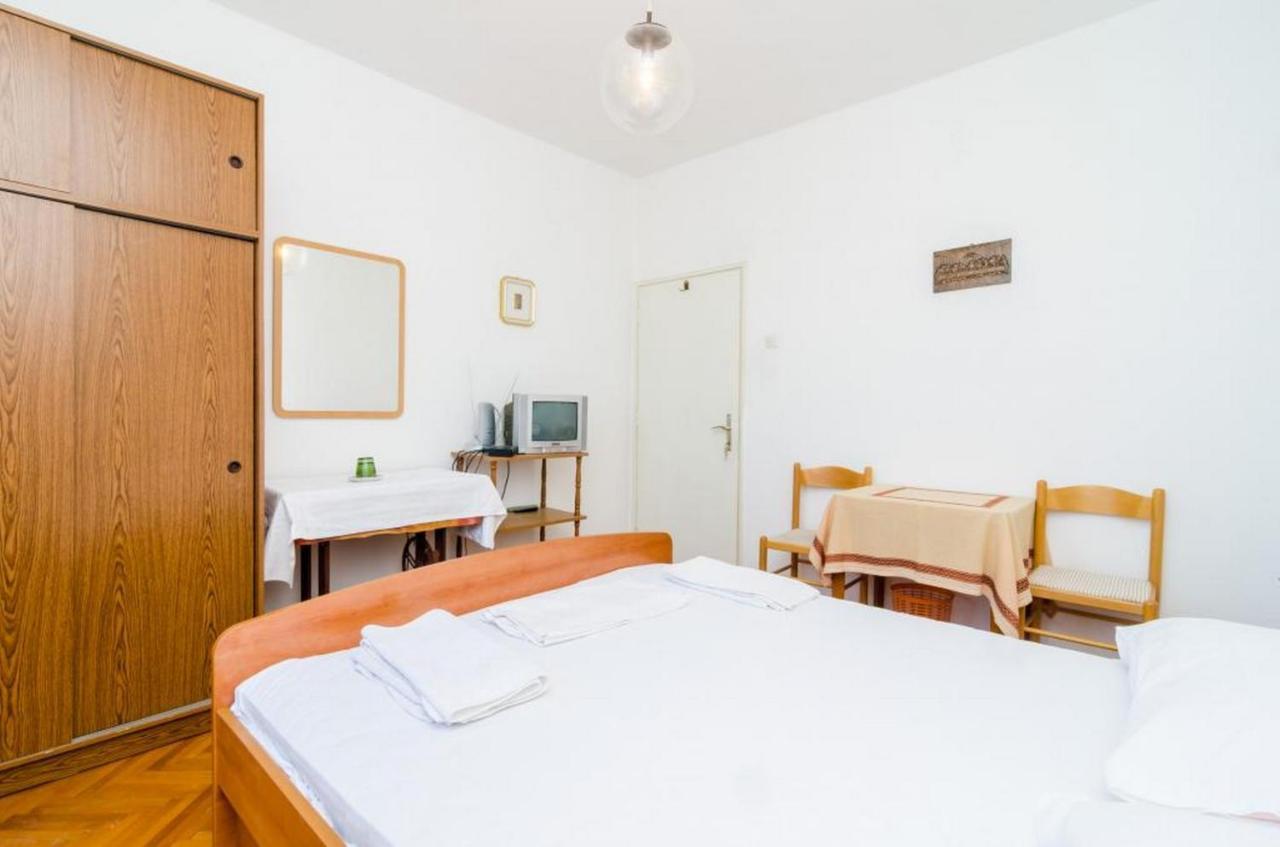 Guest House Mara Дубровник Екстериор снимка